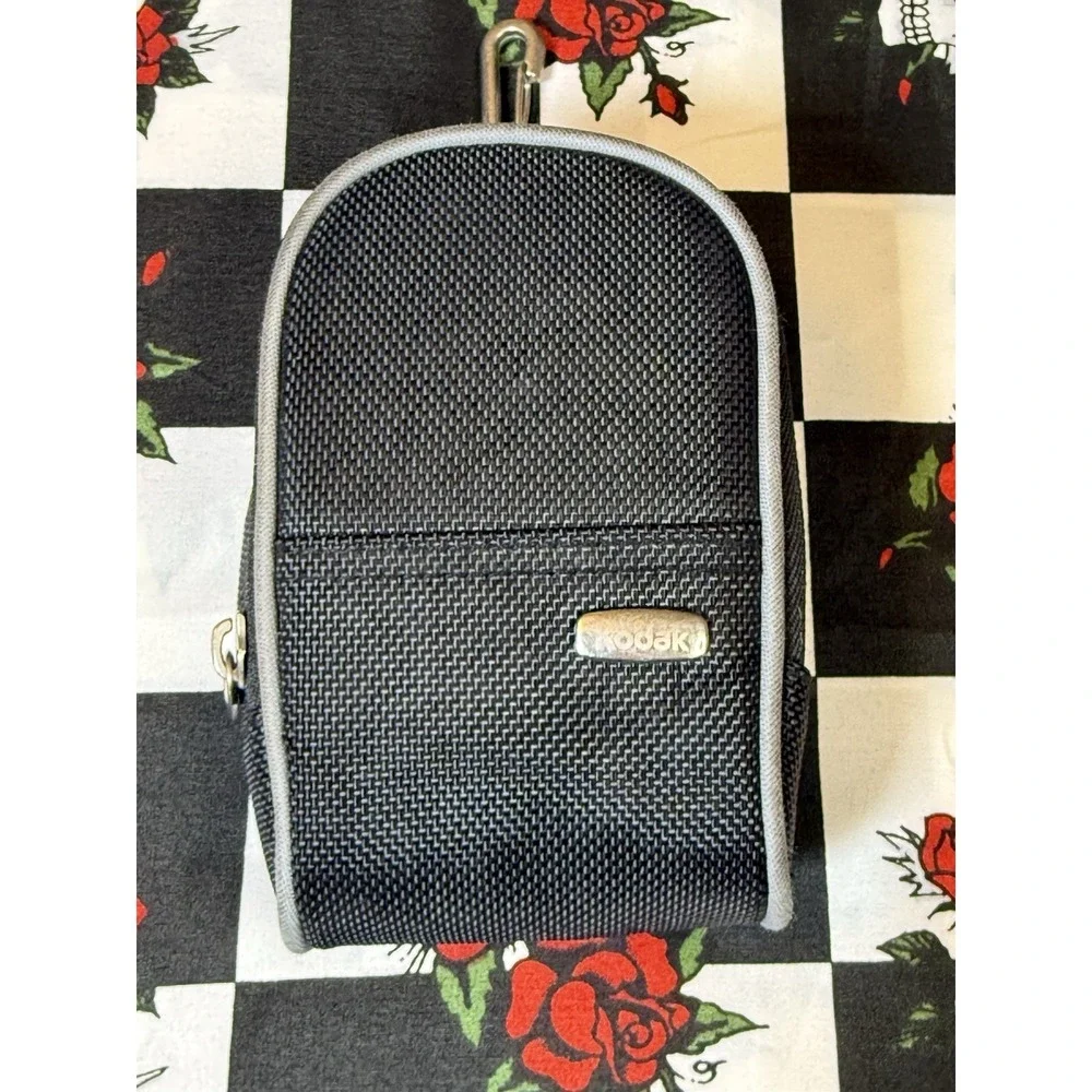 Kodak Compact Camera Case‎ Pouch Black Gray Zippered Clip-On 3.5x5.5